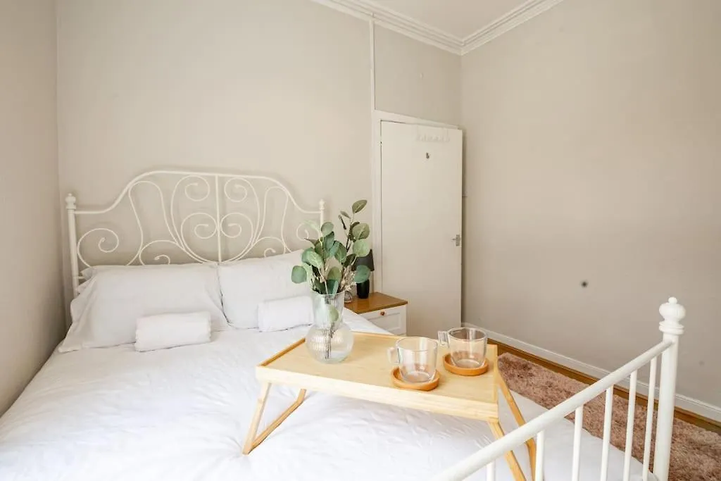 Home For Your Belfast Escape! Holiday home