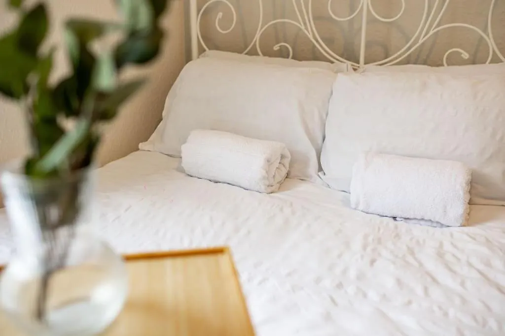 Home For Your Belfast Escape! 0*,  United Kingdom