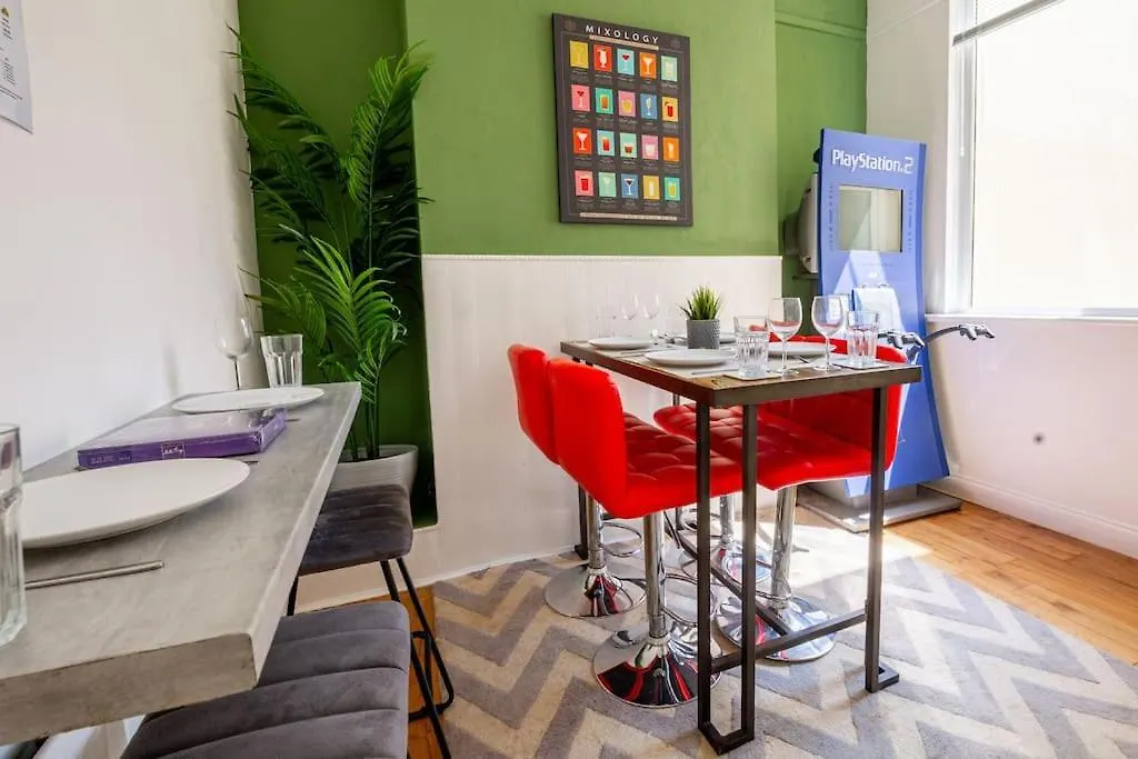 Home For Your Belfast Escape! Holiday home