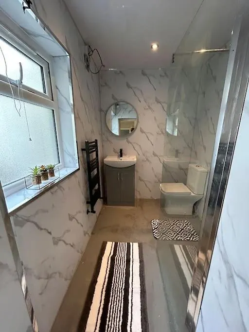 Home For Your Belfast Escape! Holiday home
